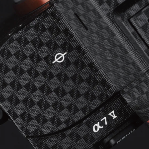 LIFE+GUARD | Sony A75 / A7V 機身貼膜 - Image 9